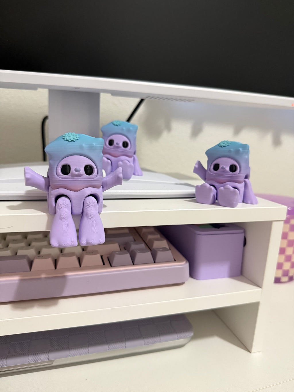 Muna the Cloud Wanderer — 3D Keychain Cutie