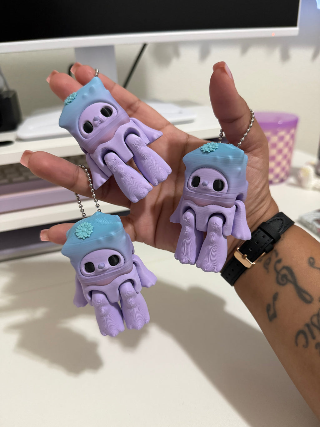 Muna the Cloud Wanderer — 3D Keychain Cutie