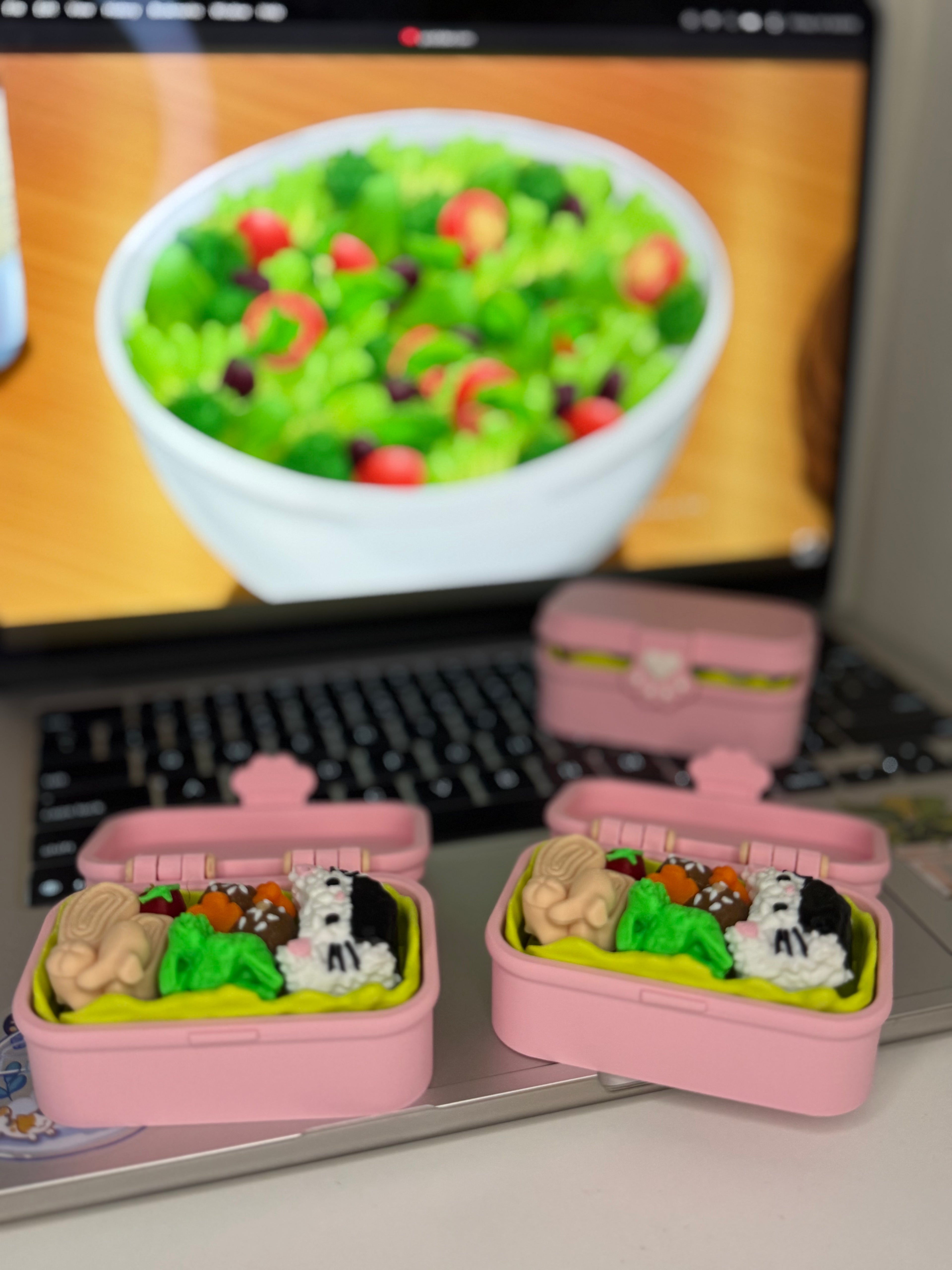 Bento Buddies: Tiny Kawaii Bento Box