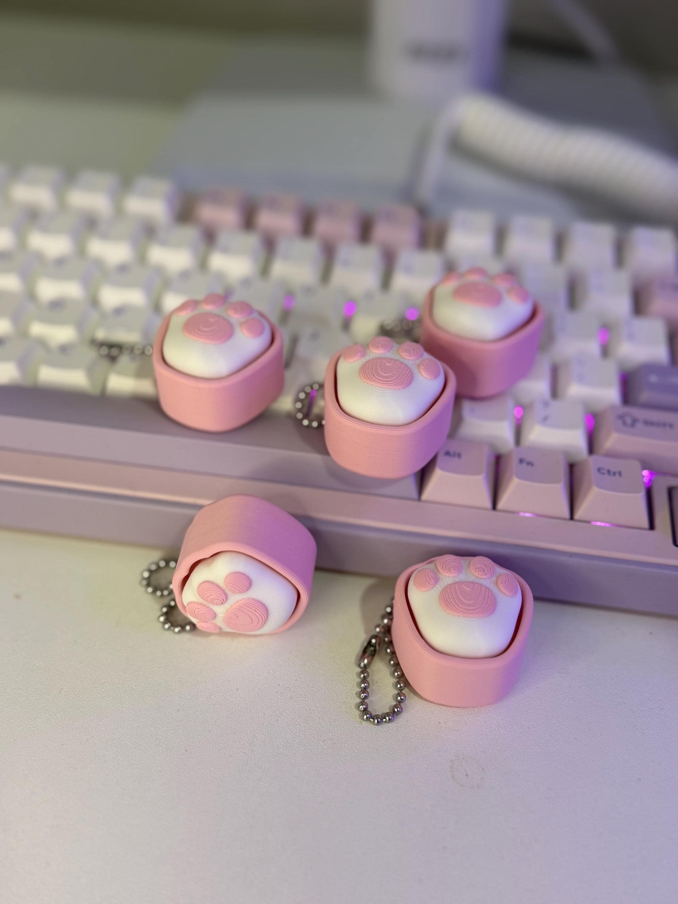 Cat Paw Clicker Keychain | Cute Stress Relief Fidget | Kawaii Anxiety Clicker | Desk & Bag Accessory