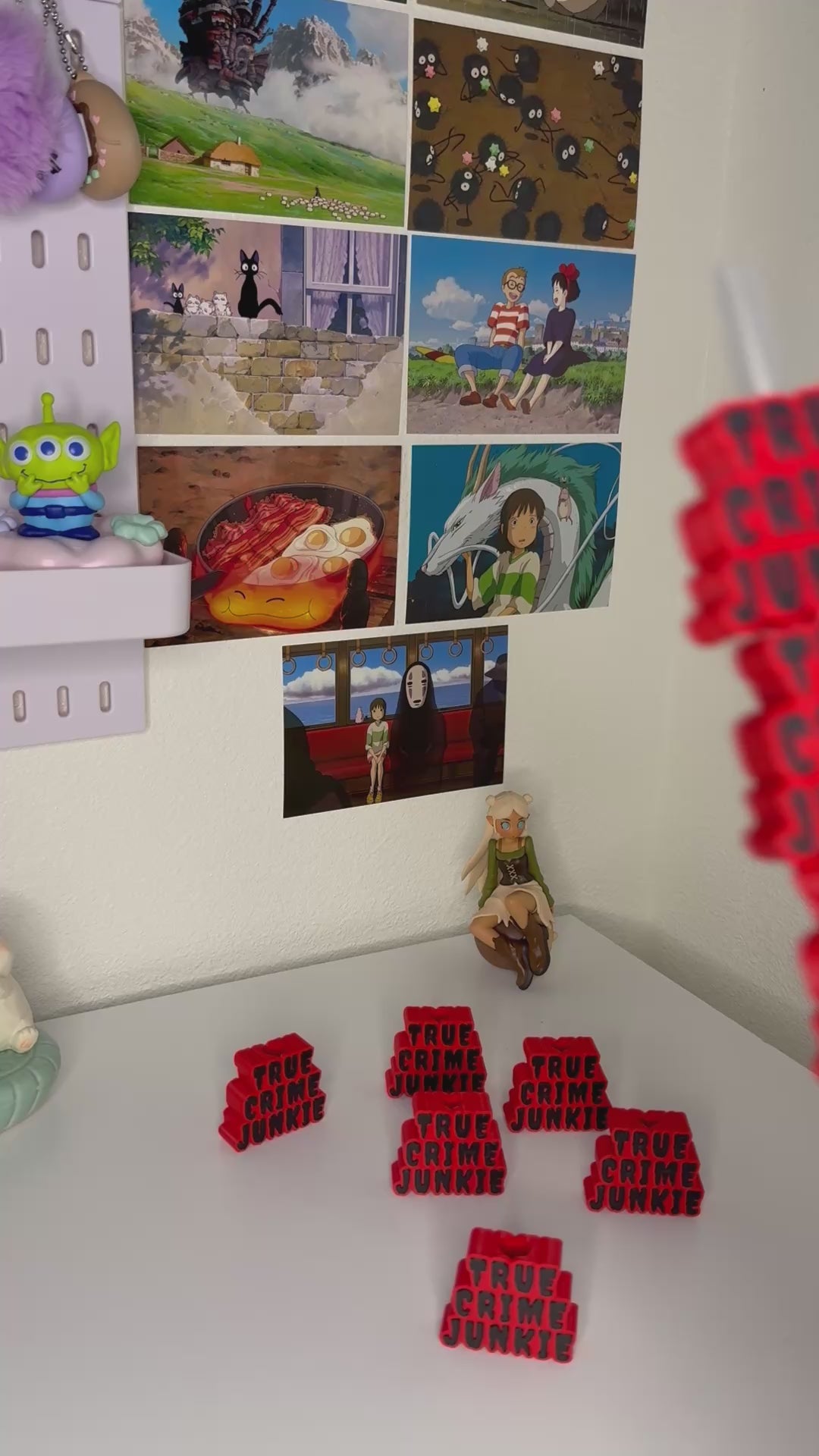 True Crime Junkie Straw Topper